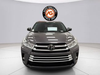 Used 2019 Toyota Highlander XLE video 2
