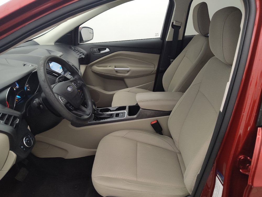 Used 2019 Ford Escape SE FWD image 17