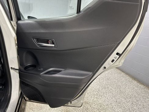 Certified 2021 Toyota C-HR LE image 19