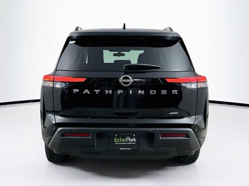 Used 2025 Nissan Pathfinder SV AWD/4WD image 7