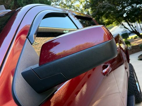 Used 2017 Chevrolet Silverado 1500 LT w/ All Star Edition image 16