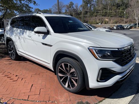 New 2026 Volkswagen Atlas SEL Premium R-Line AWD/4WD image 3