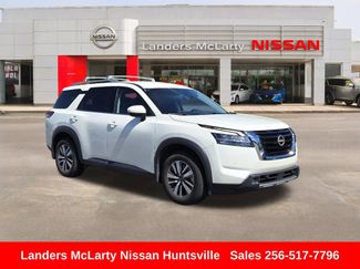 Used 2022 Nissan Pathfinder SL FWD 360° Tour