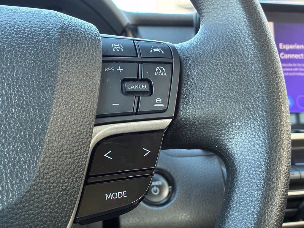 Used 2025 Toyota Camry LE FWD image 22