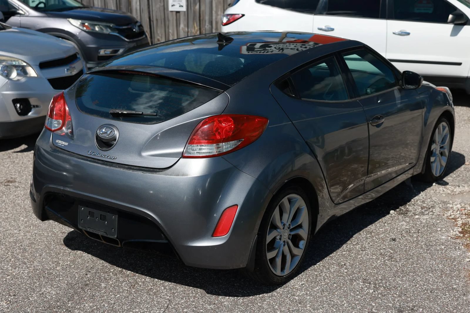Used 2013 Hyundai Veloster w/ Style Pkg FWD image 6