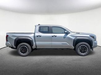 New 2026 Toyota Tacoma TRD Off-Road w/ TRD Off Road Premium Package AWD/4WD video 2