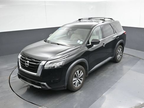 Used 2024 Nissan Pathfinder SL FWD image 51