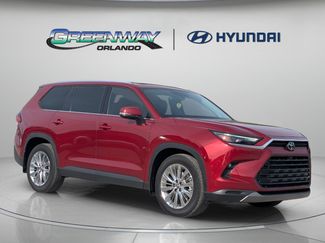 Used 2024 Toyota Grand Highlander AWD video 1