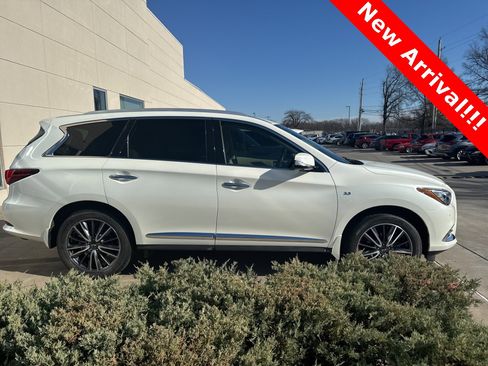 Certified 2020 INFINITI QX60 Luxe w/ Essential Package image 17