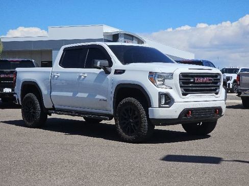 Used 2019 GMC Sierra 1500 AT4 w/ AT4 Premium Package AWD/4WD image 2