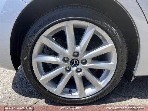 Used 2017 MAZDA MAZDA3 Grand Touring w/ Premium Equipment Package FWD image 10