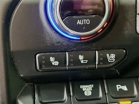 Used 2021 Chevrolet Silverado 2500 LTZ w/ LTZ Plus Package image 19