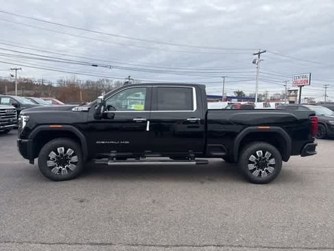 New 2026 GMC Sierra 2500 Denali w/ Denali Reserve Package image 4