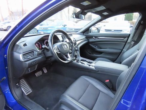 Certified 2022 Honda Accord Sport image 2