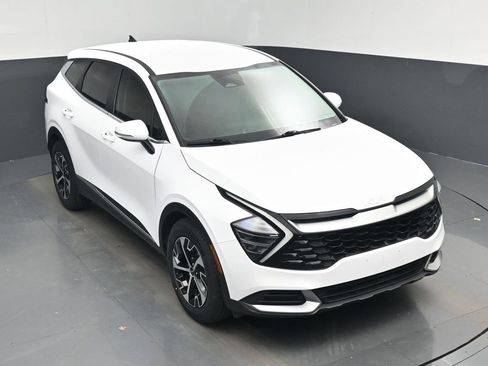 Certified 2024 Kia Sportage EX image 39