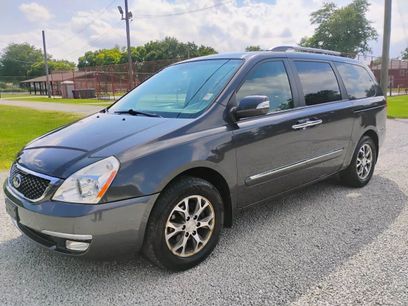 Used 2014 Kia Sedona EX