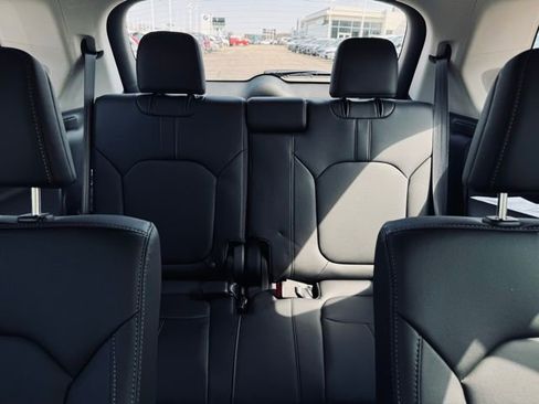 New 2026 Honda Pilot Touring image 23