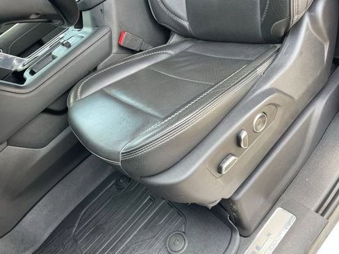 Used 2024 GMC Sierra 2500 Denali w/ Technology Package AWD/4WD image 23