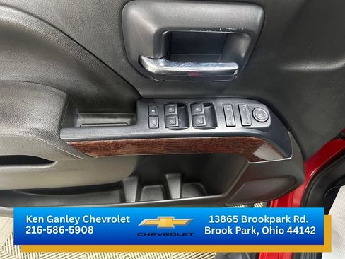 Used 2015 GMC Sierra 1500 SLE w/ SLE Value Package AWD/4WD image 8