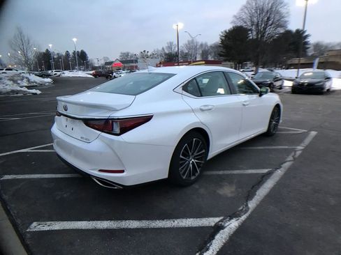 Used 2023 Lexus ES 350 w/ Premium Package image 14