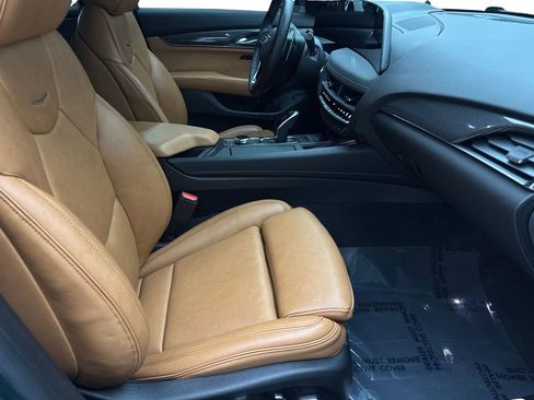 Used 2025 Cadillac CT5 Sport RWD image 45