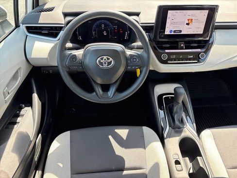 New 2026 Toyota Corolla LE FWD image 4