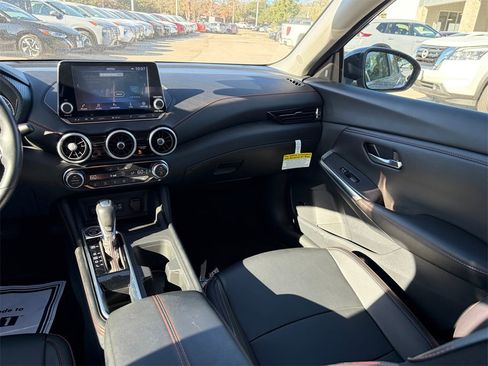 Certified 2024 Nissan Sentra SR w/ SR Premium Package image 20