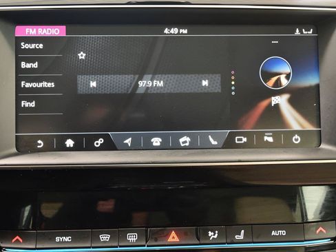 Used 2019 Jaguar F-PACE Premium AWD/4WD image 24