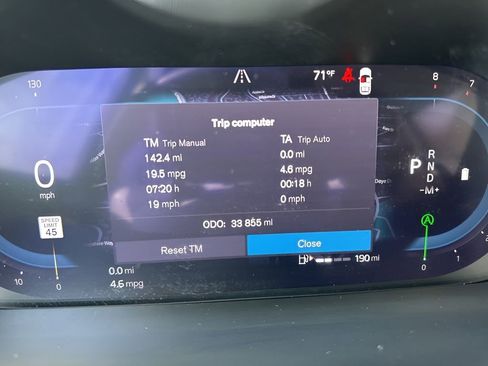 Used 2024 Volvo XC90 B6 Plus w/ Protection Package Premier image 28