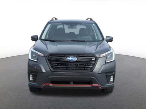 Used 2023 Subaru Forester Sport image 9