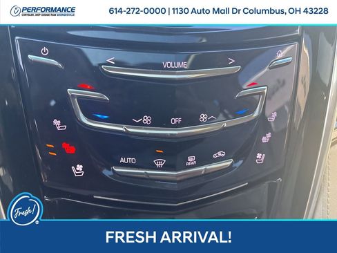 Used 2020 Cadillac Escalade Premium Luxury image 25