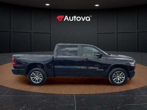 Used 2022 RAM 1500 Laramie AWD/4WD image 6