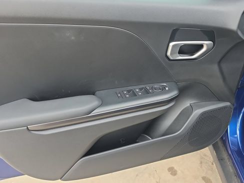 New 2026 Kia K4 FWD image 17