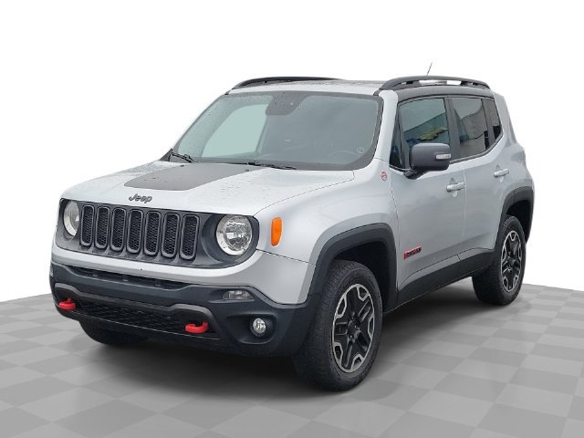 Used 2017 Jeep Renegade Trailhawk AWD/4WD image 1
