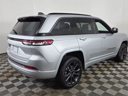 New 2026 Jeep Grand Cherokee Limited Reserve image 7