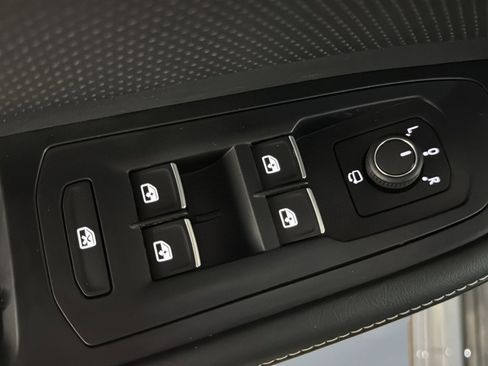 New 2026 Volkswagen Atlas SEL Premium R-Line image 15