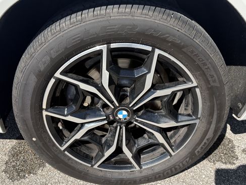 Used 2022 BMW X3 xDrive30i w/ M Sport Package image 13