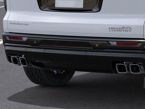 New 2026 Chevrolet Traverse High Country image 15