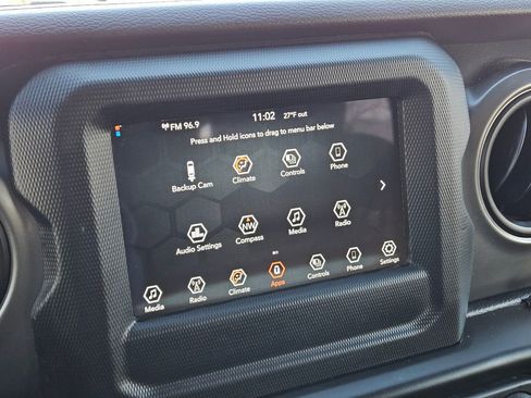 Used 2022 Jeep Wrangler Unlimited Sport image 16