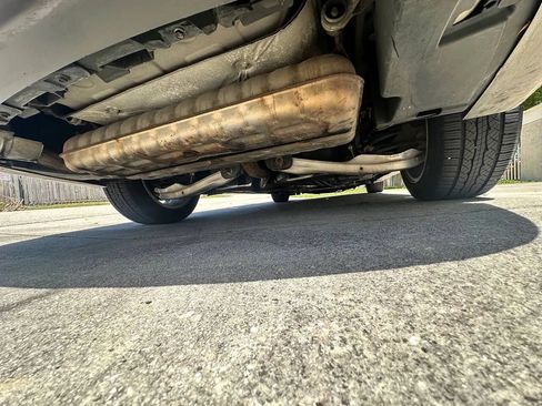 Used 2015 Chrysler 200 Limited FWD image 35