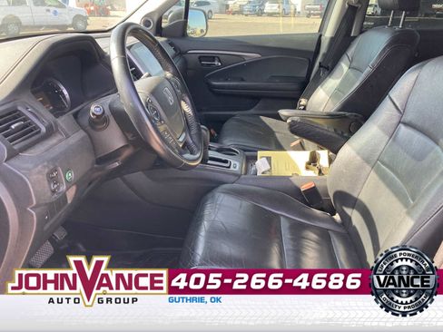 Used 2018 Honda Pilot EX-L image 3