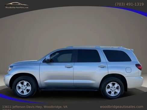 Used 2020 Toyota Sequoia TRD Sport image 3