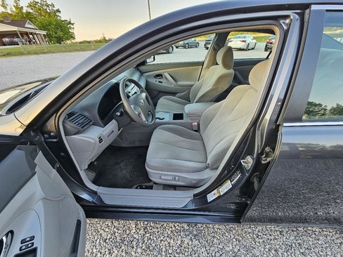 Used 2007 Toyota Camry LE image 13