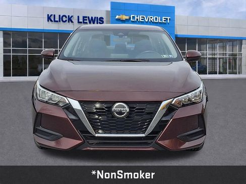 Used 2023 Nissan Sentra SV image 2