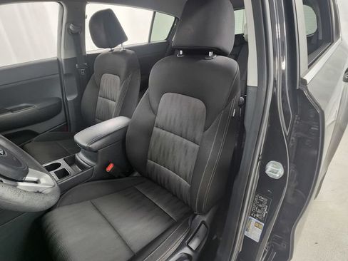 Used 2021 Kia Sportage LX FWD image 10