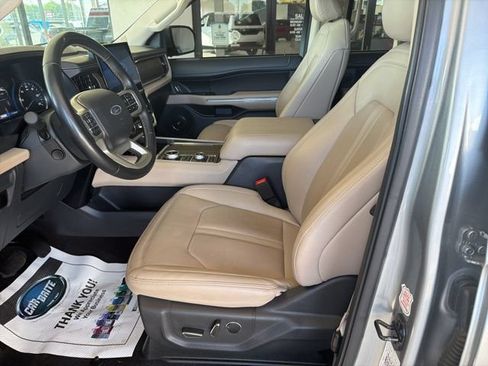 Used 2024 Ford Expedition Limited AWD/4WD image 10