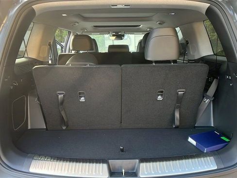 New 2025 Hyundai Santa Fe Limited FWD image 10