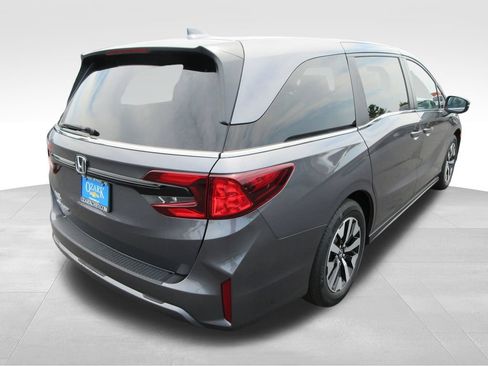 Used 2025 Honda Odyssey EX-L image 5