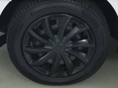 Used 2017 Volkswagen Jetta S FWD image 35
