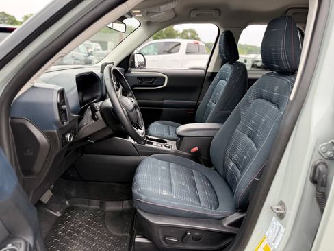 Certified 2024 Ford Bronco Sport Heritage w/ Heritage Convenience Package AWD/4WD image 12